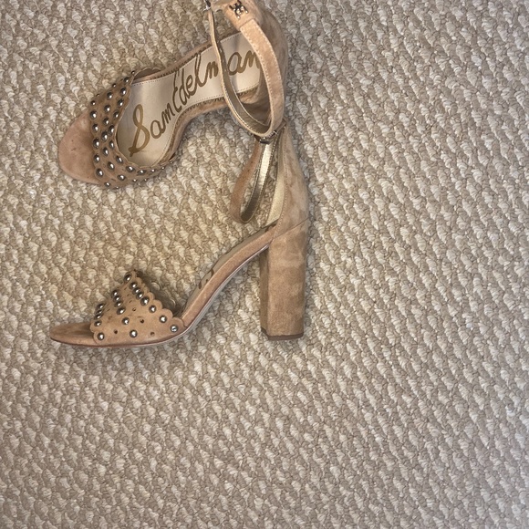 Sam Edelman Tan/Nude Heels - Picture 4 of 7
